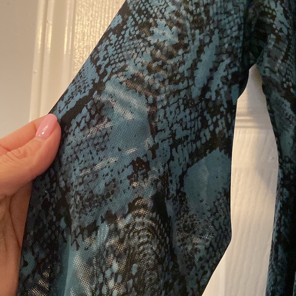 INC top - Picture 5 of 7